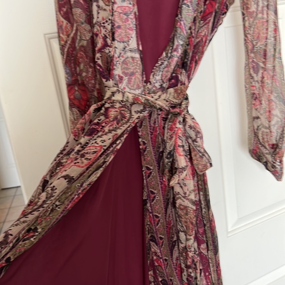 Dress - Picture 4 of 6